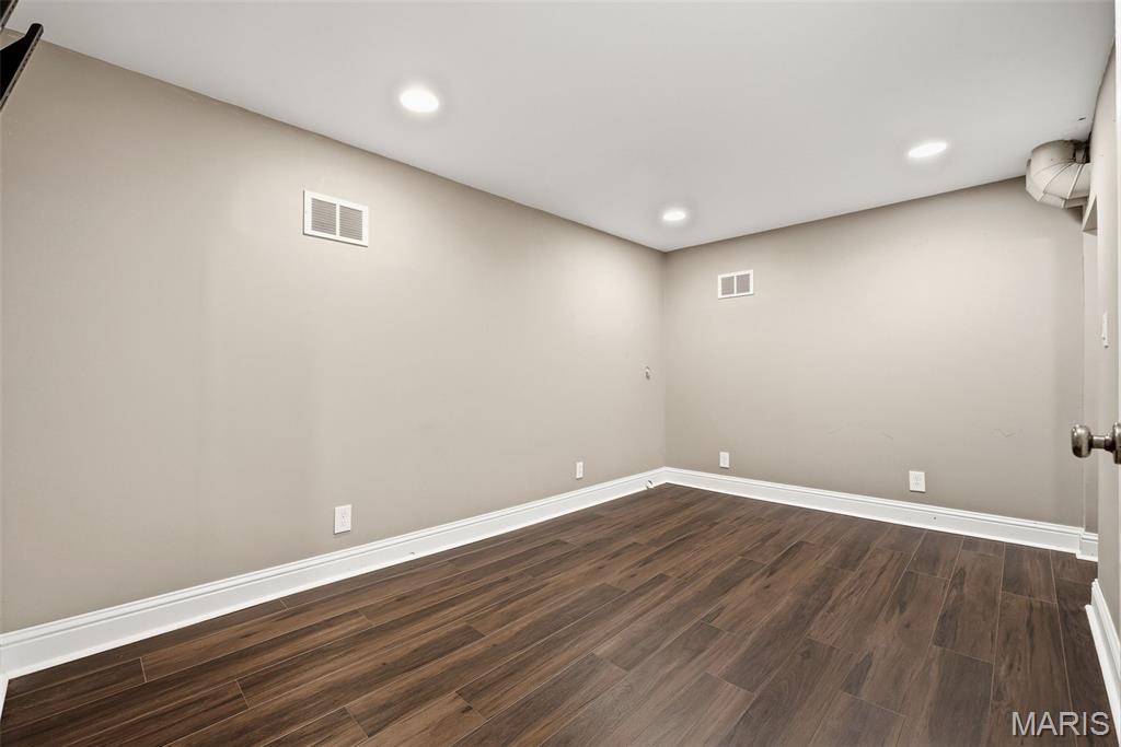 615 Meadowridge Lane