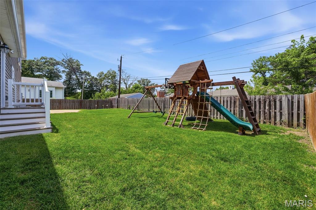 615 Meadowridge Lane
