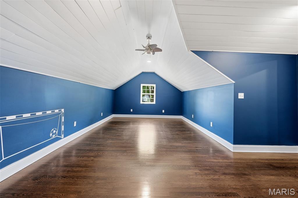 615 Meadowridge Lane