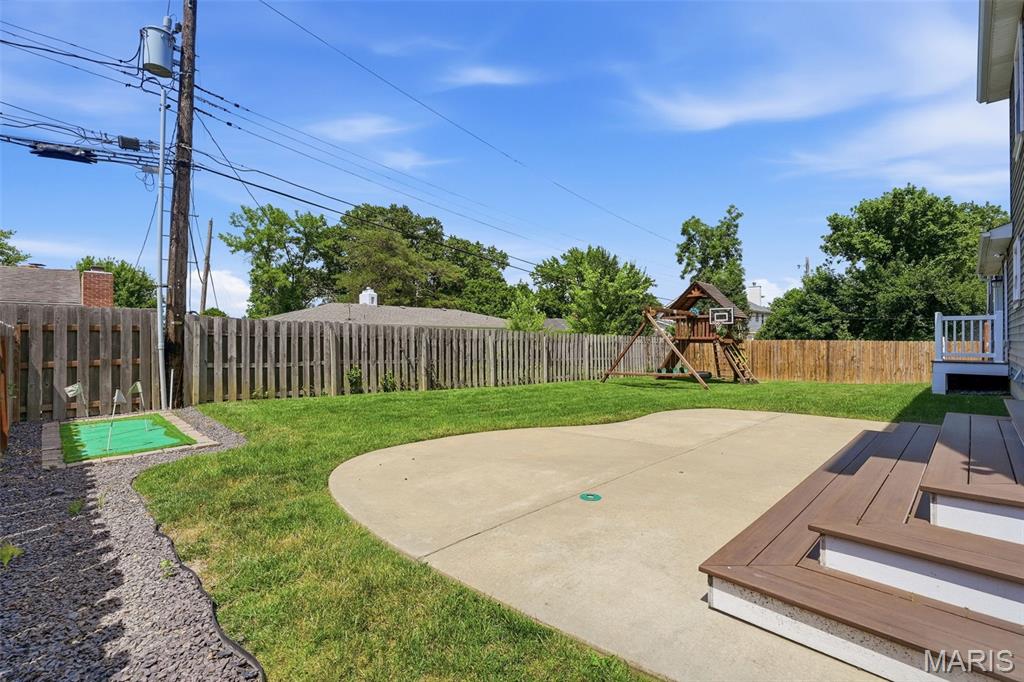 615 Meadowridge Lane