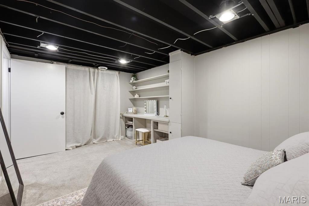 1022 Fernway Lane
