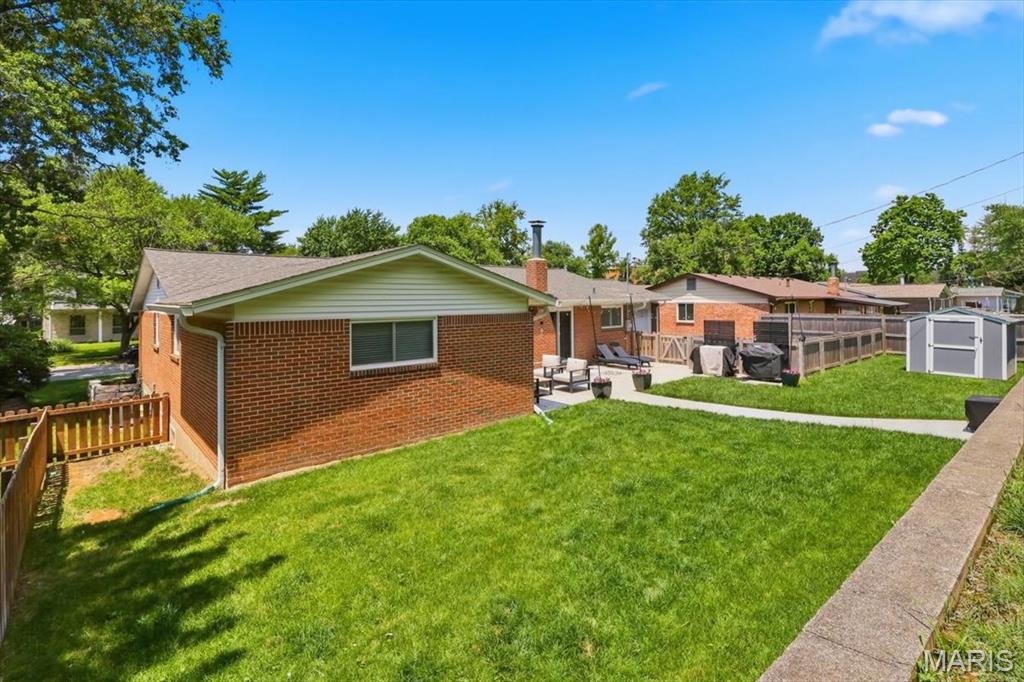 1022 Fernway Lane