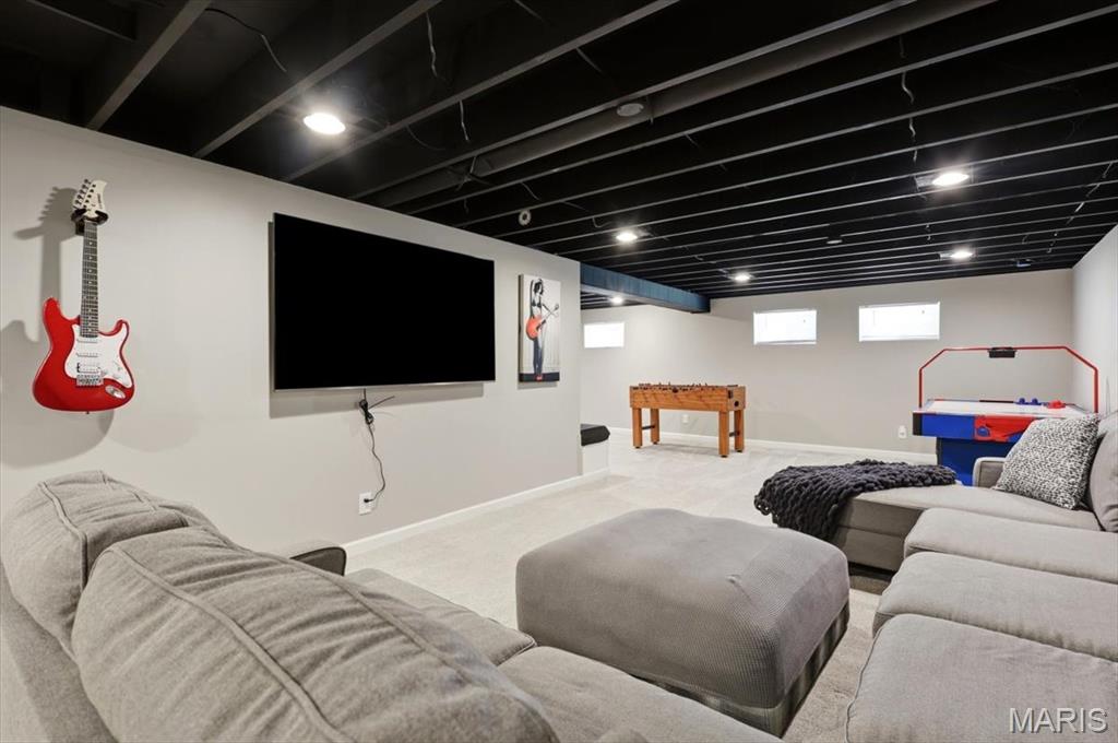 1022 Fernway Lane