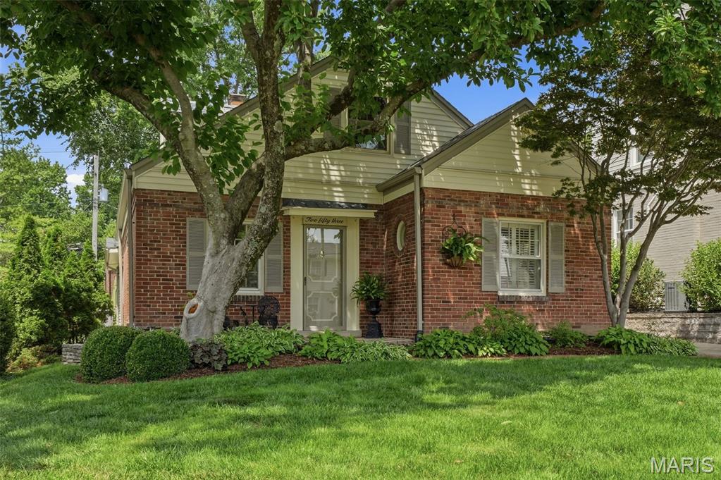 253 Elm Avenue