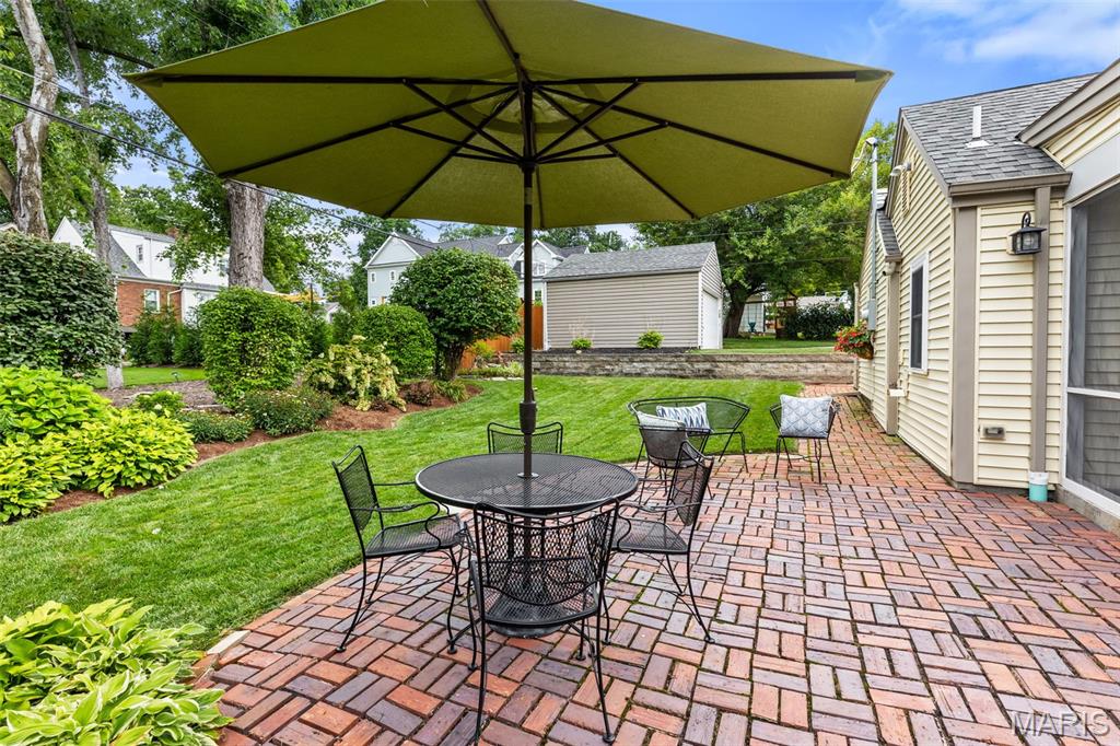 253 Elm Avenue