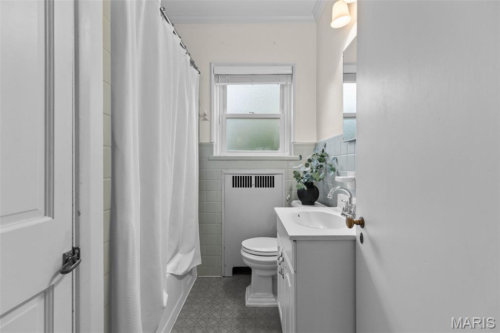 253 Elm Avenue