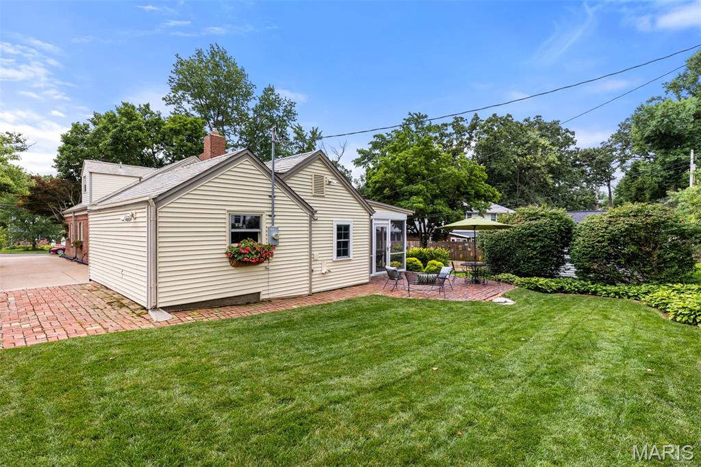 253 Elm Avenue