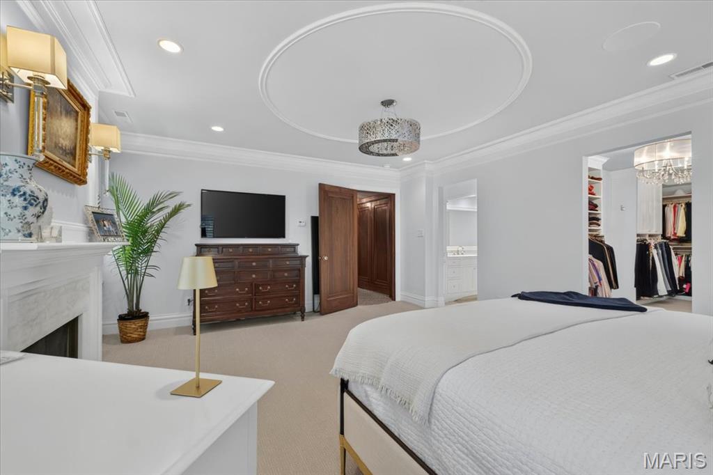 638 Sherwood Drive