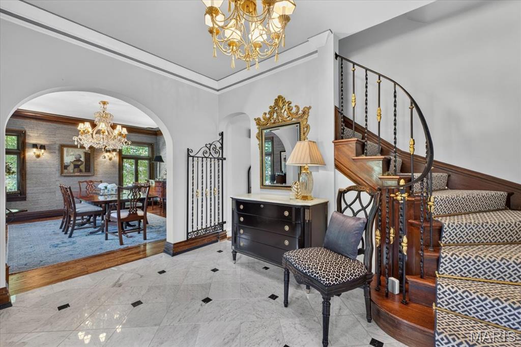638 Sherwood Drive