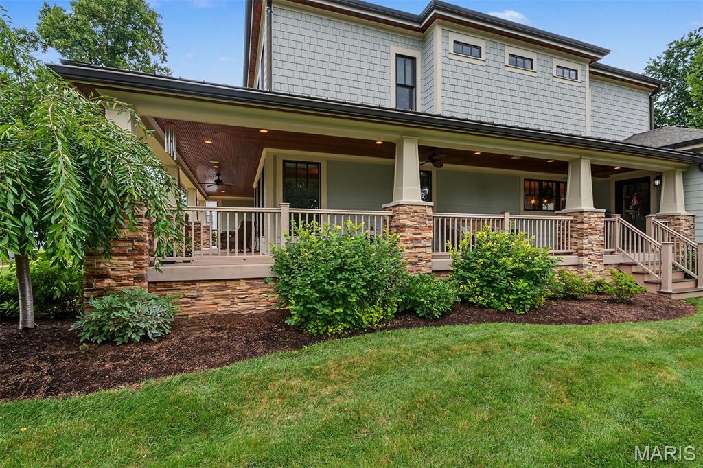 102 Edwin Avenue