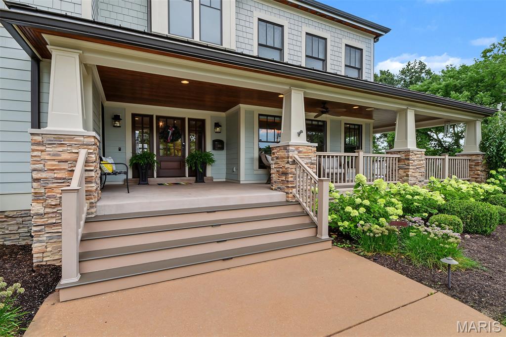 102 Edwin Avenue