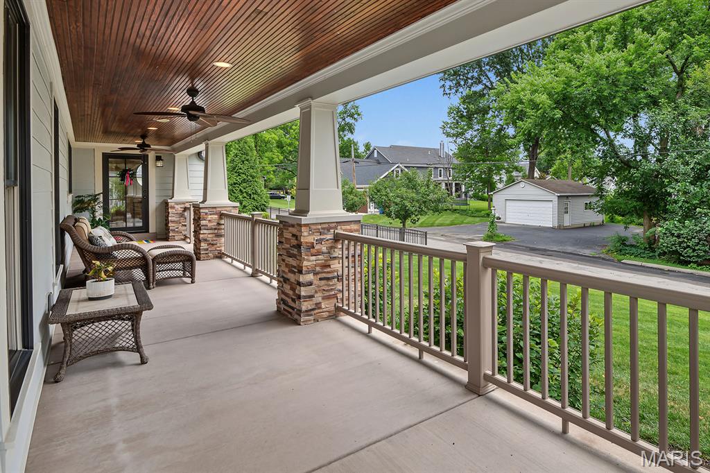 102 Edwin Avenue