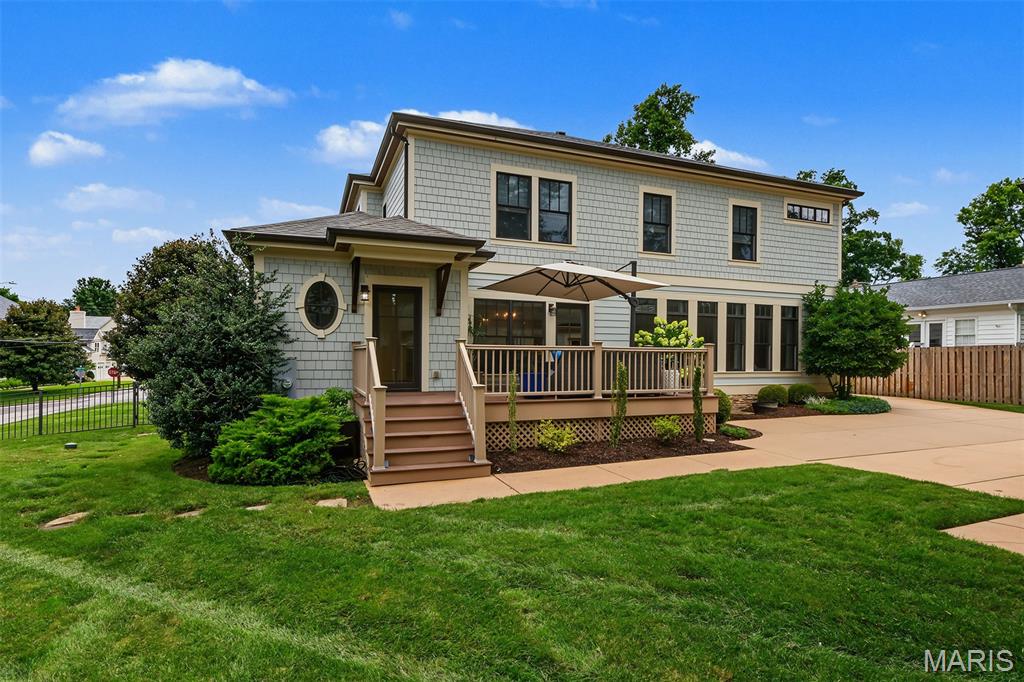 102 Edwin Avenue