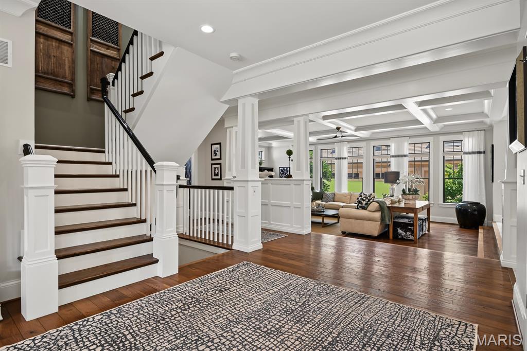 102 Edwin Avenue