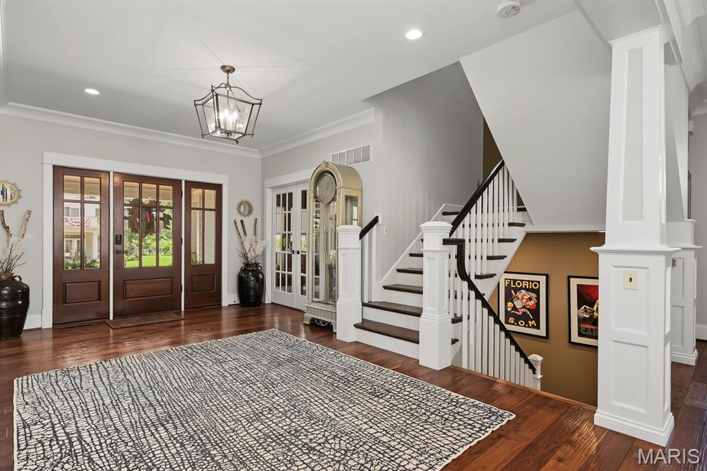 102 Edwin Avenue