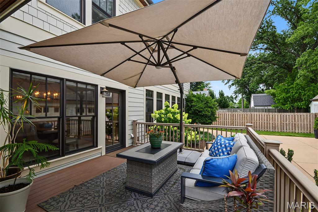 102 Edwin Avenue