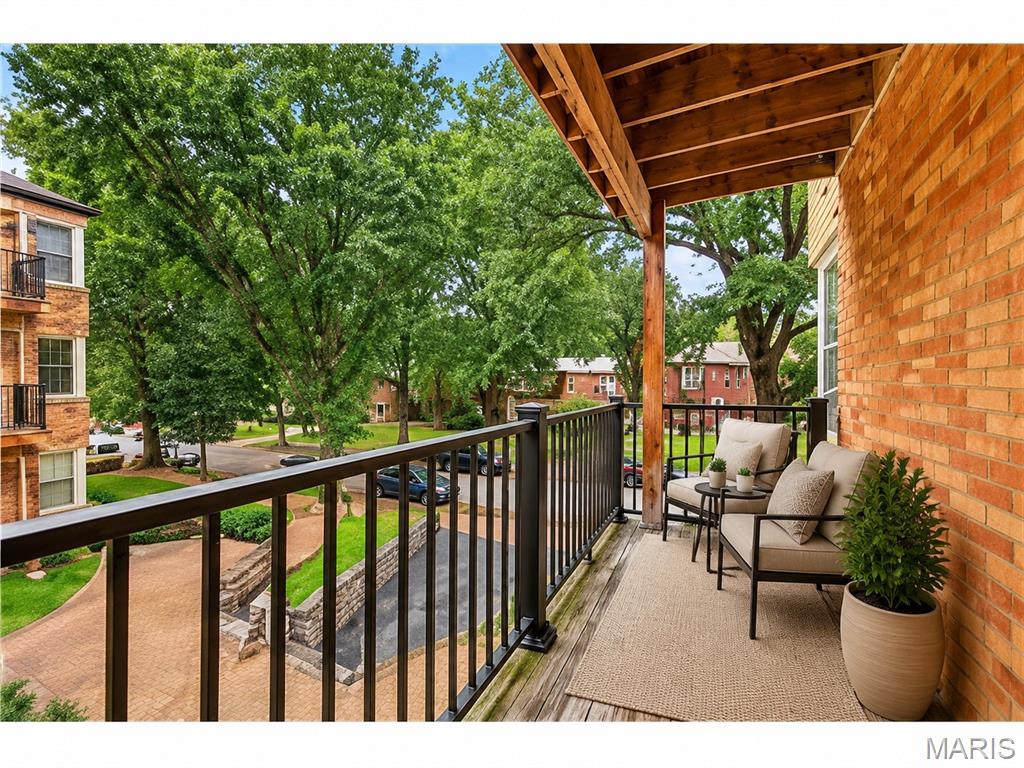 7532 York Drive Unit: 2E