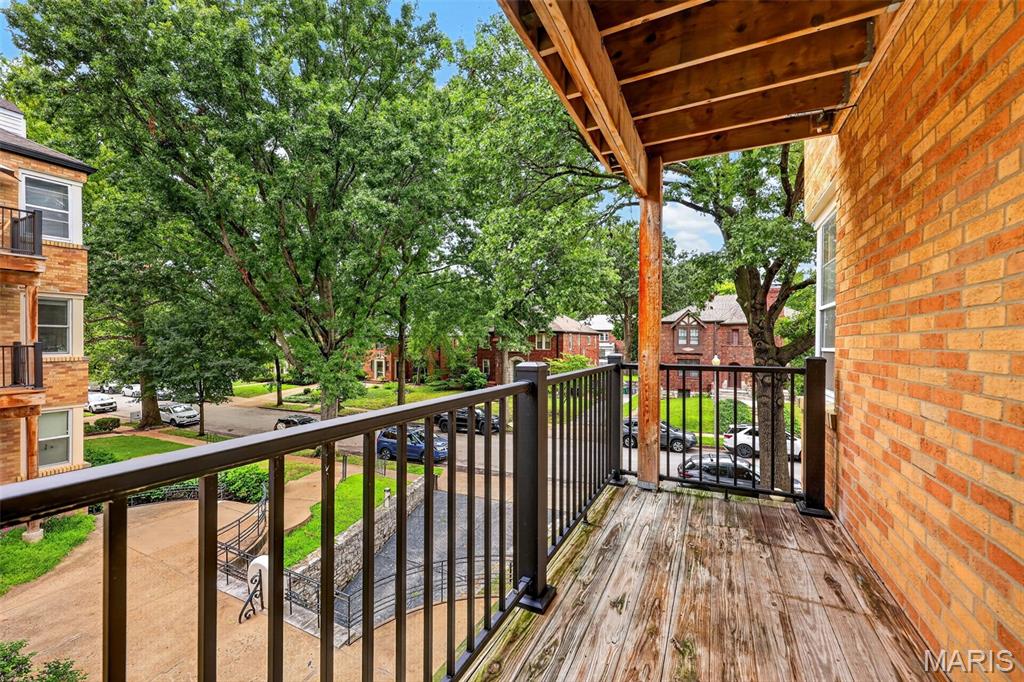 7532 York Drive Unit: 2E