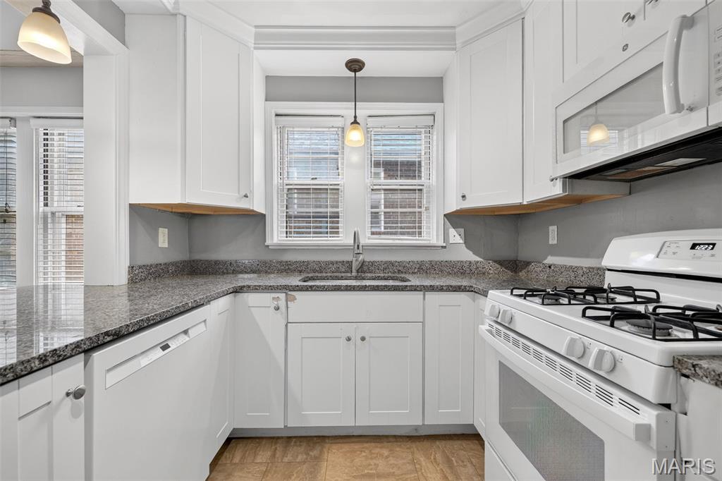 7532 York Drive Unit: 2E