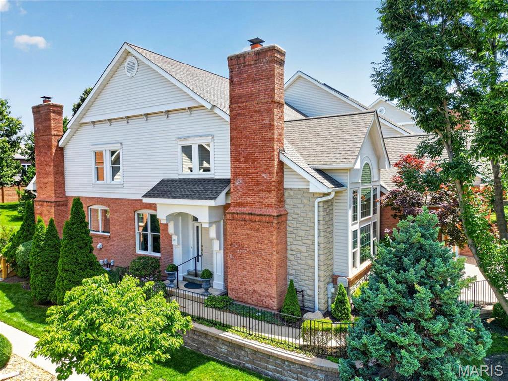 12427 Questover Manor Court