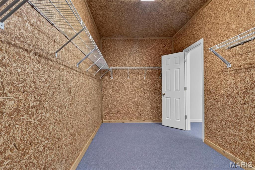 12427 Questover Manor Court