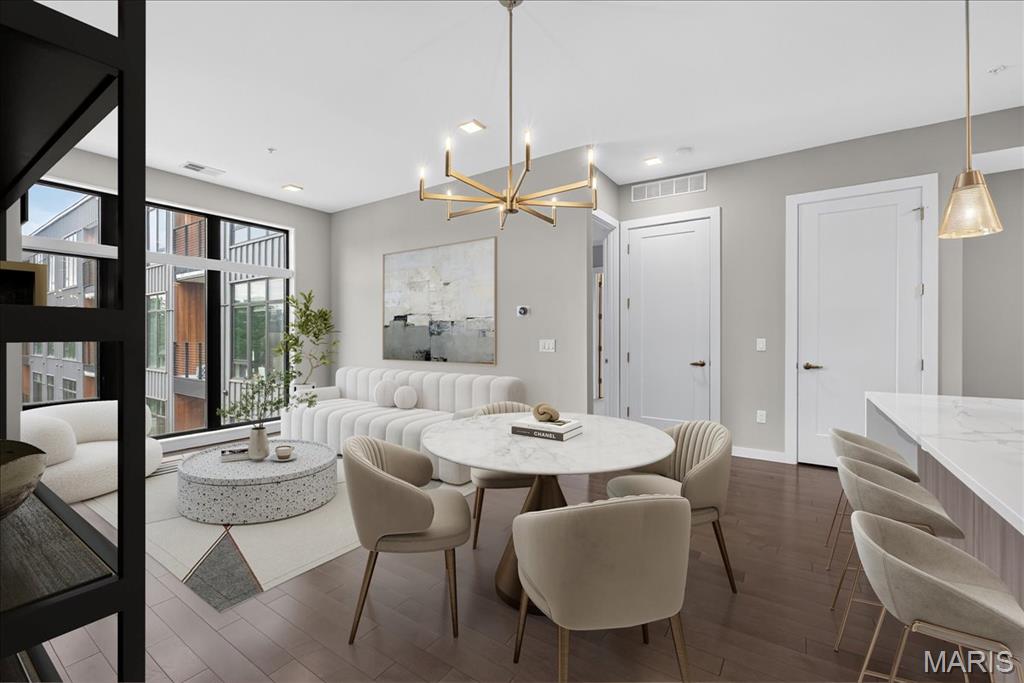 4101 Laclede Avenue Unit: 407