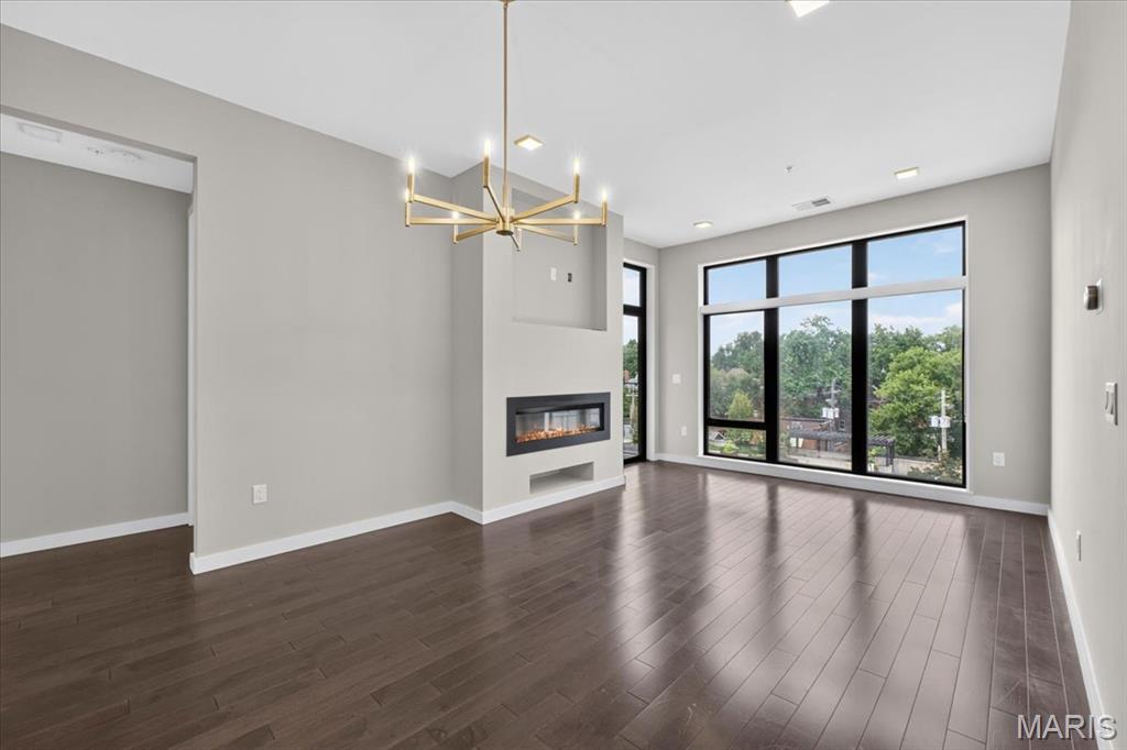4101 Laclede Avenue Unit: 407