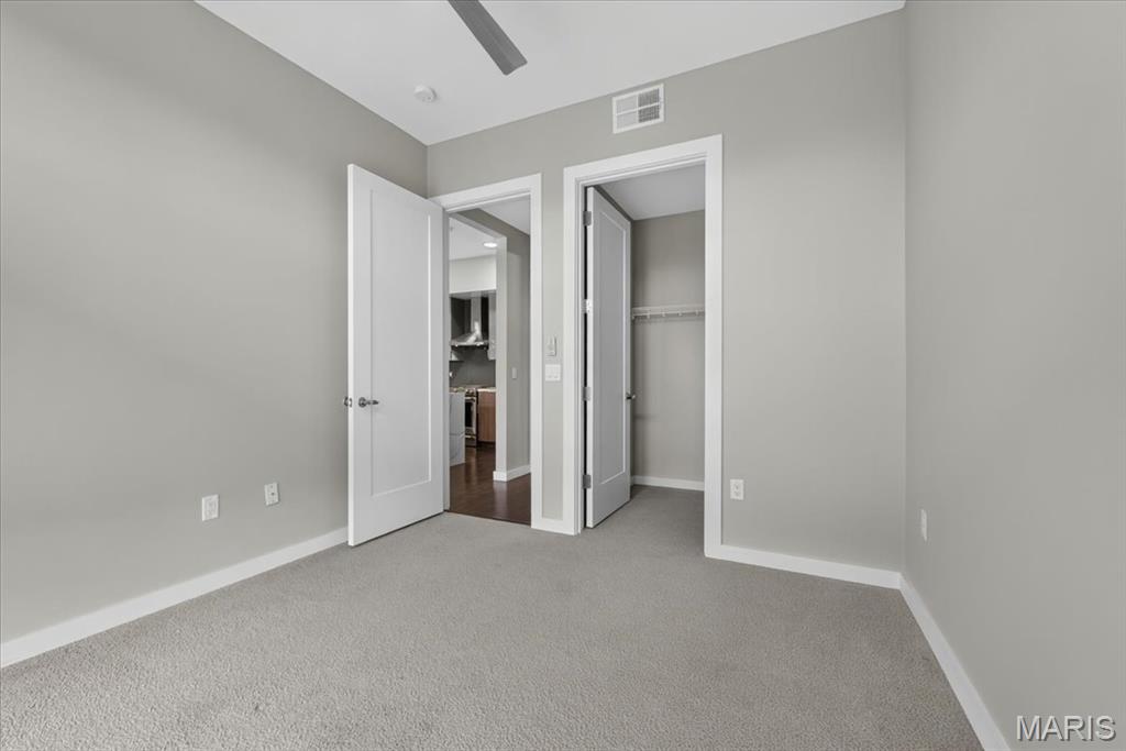 4101 Laclede Avenue Unit: 407