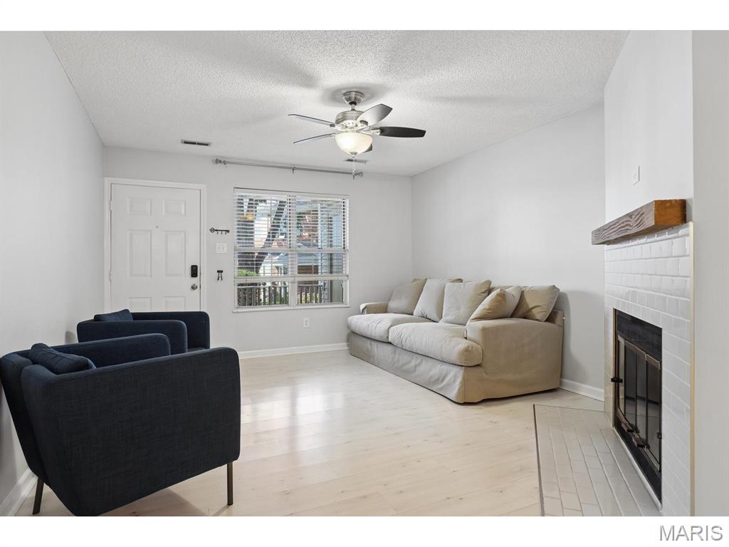 9158 Robin Court