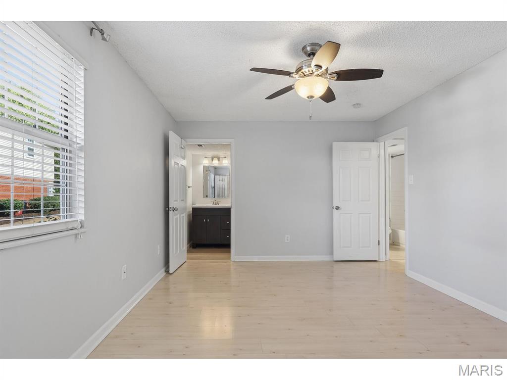 9158 Robin Court