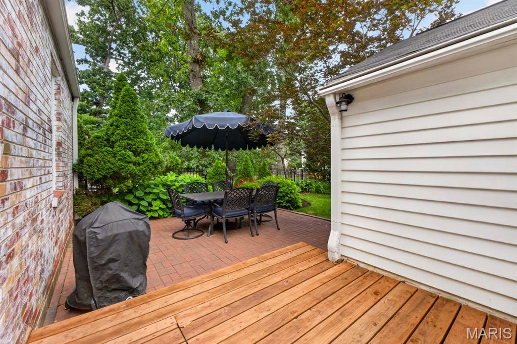 1646 Dearborn Drive