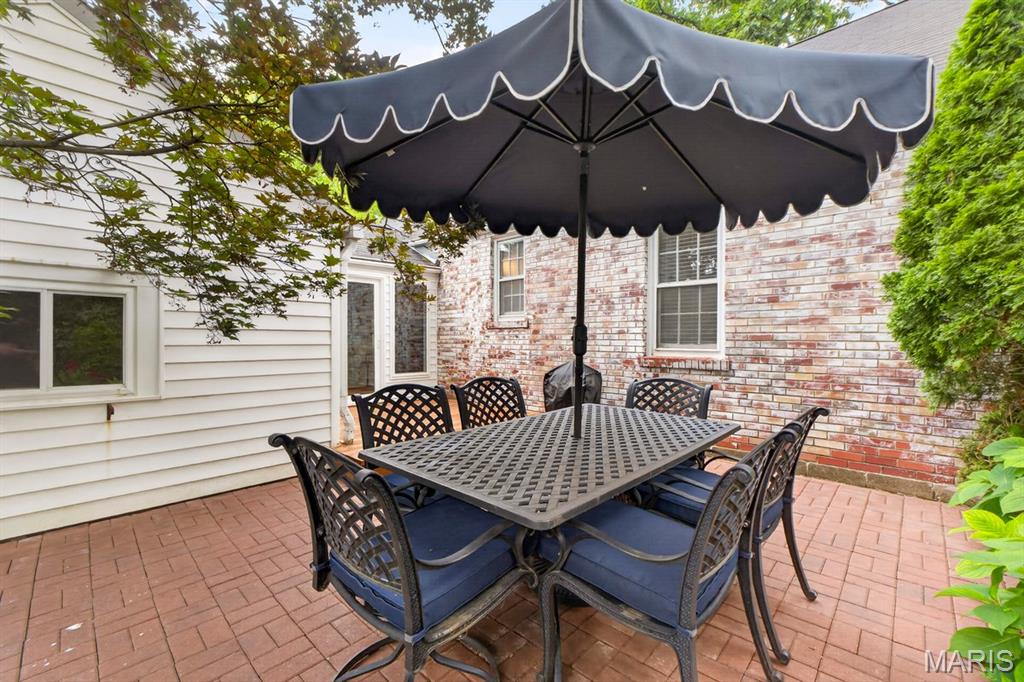 1646 Dearborn Drive