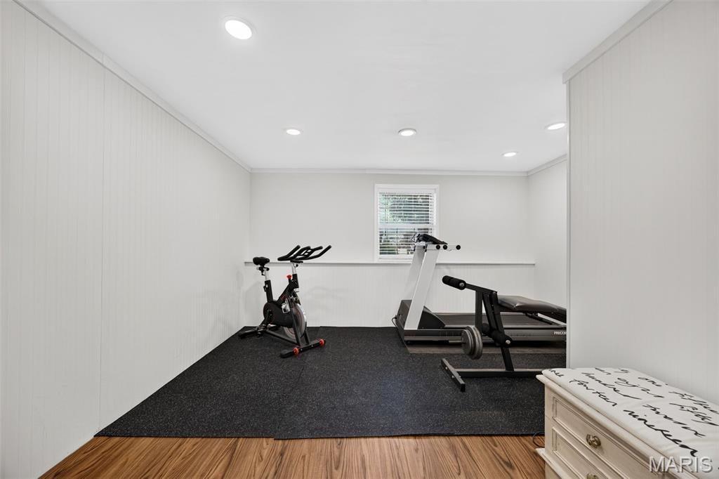 1120 Hollin Court