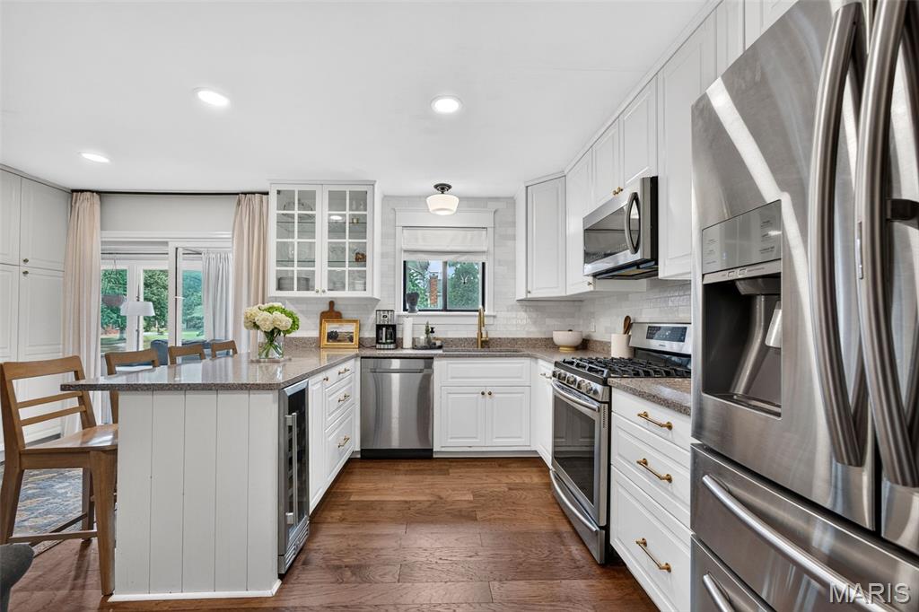 1120 Hollin Court