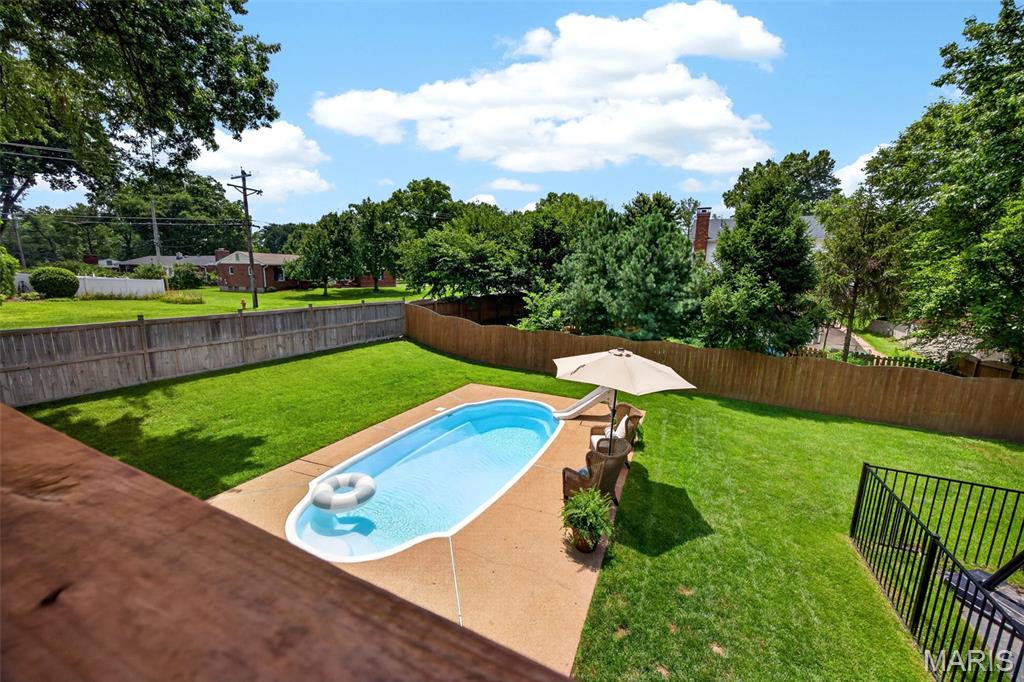 1120 Hollin Court