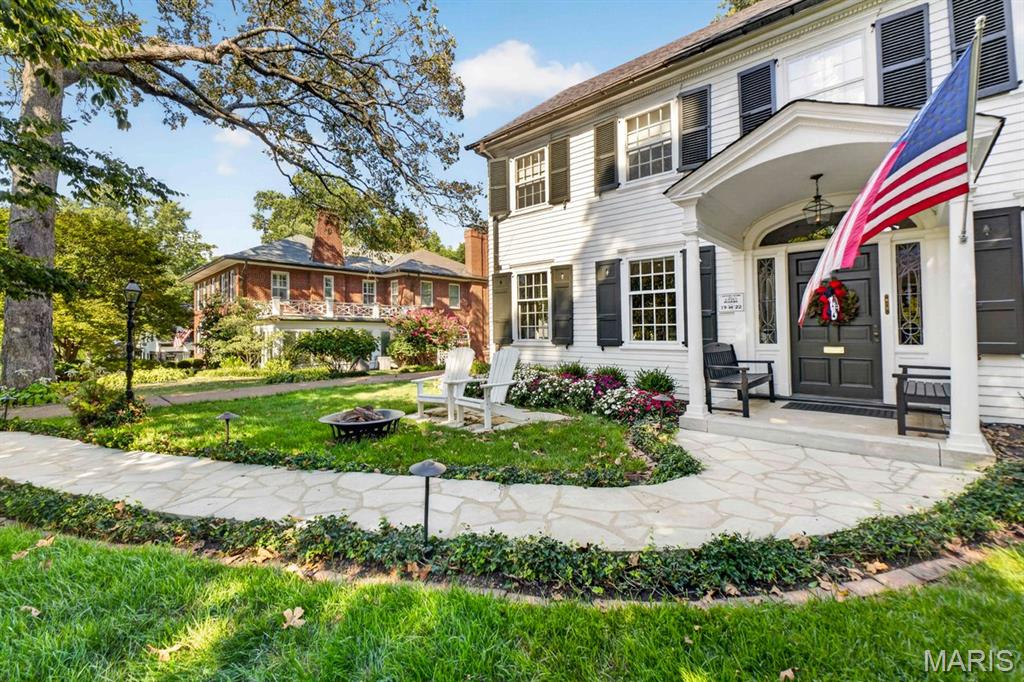 420 Yorkshire Place