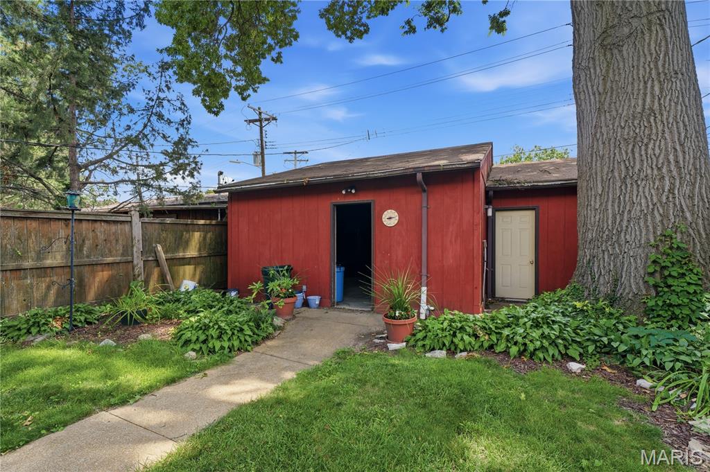 4334 Lindell Boulevard