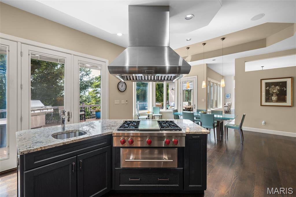 12864 Willow Pond Court