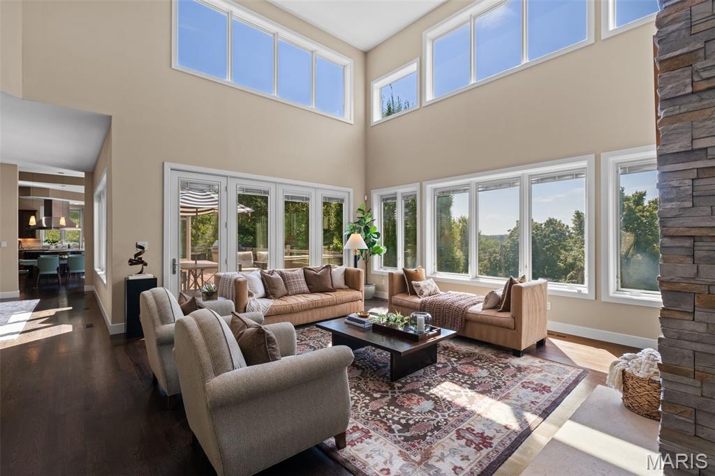 12864 Willow Pond Court