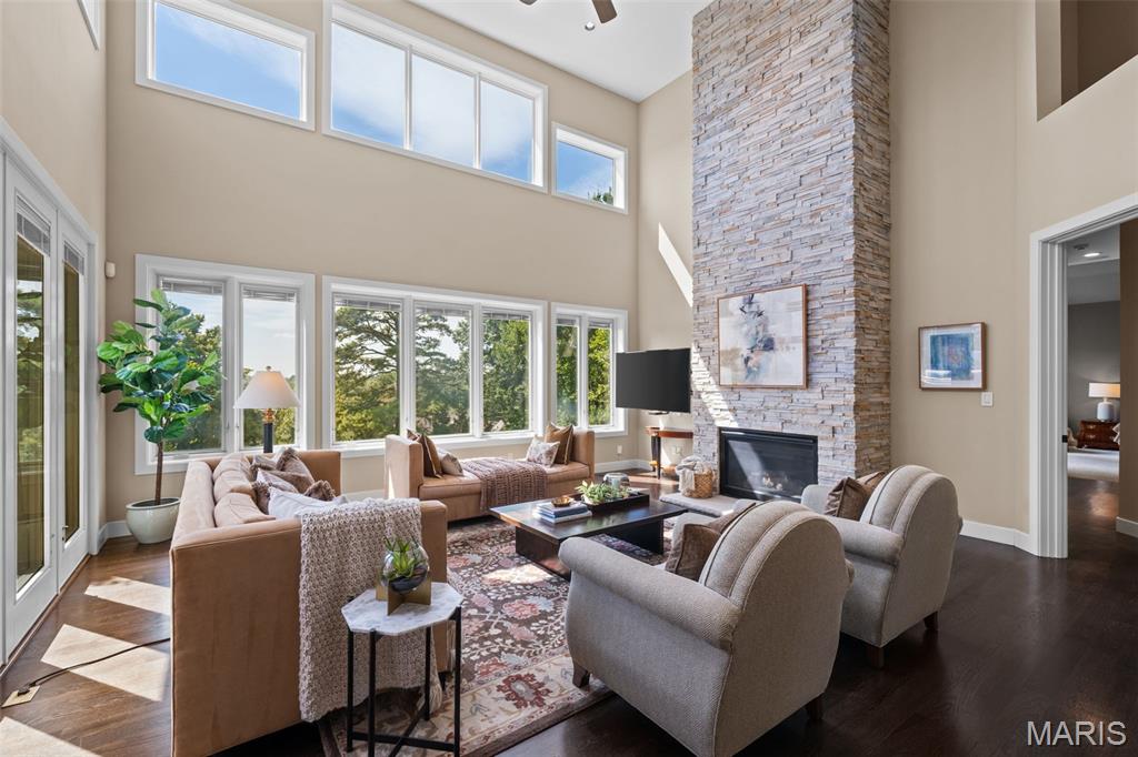 12864 Willow Pond Court