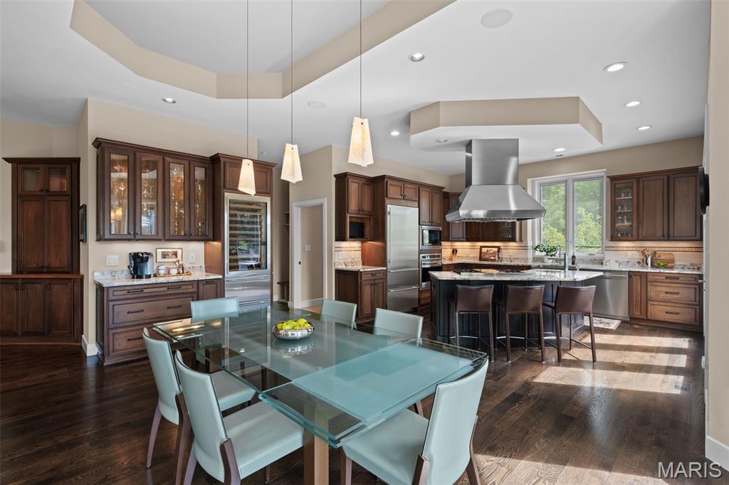 12864 Willow Pond Court