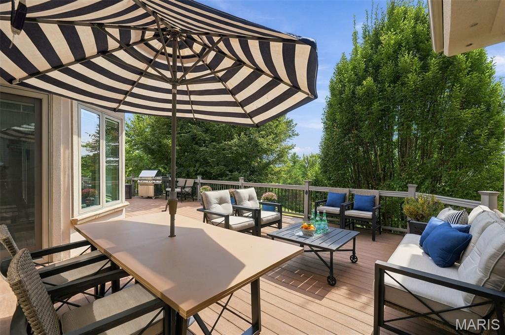 12864 Willow Pond Court