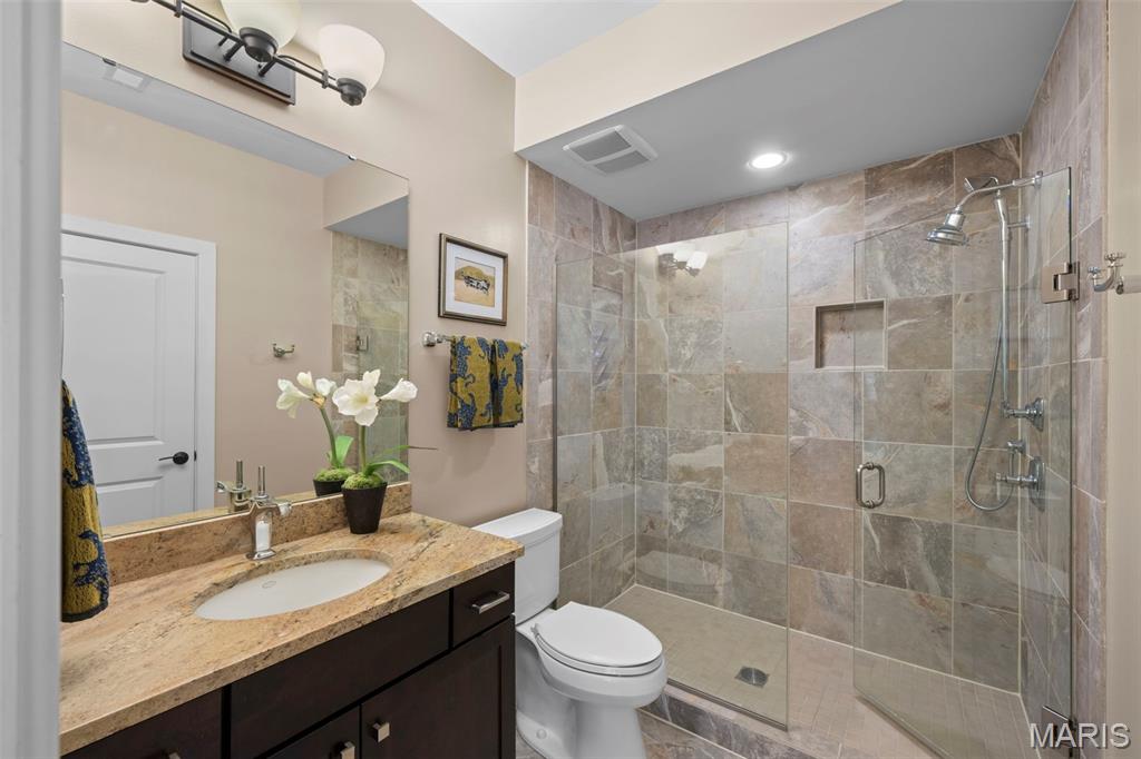 12864 Willow Pond Court