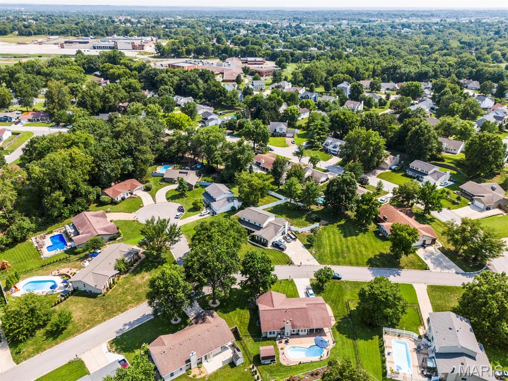 2316 Maple Tree Street