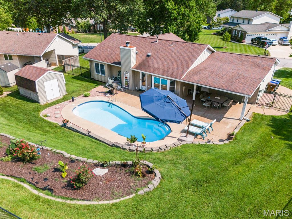 2316 Maple Tree Street