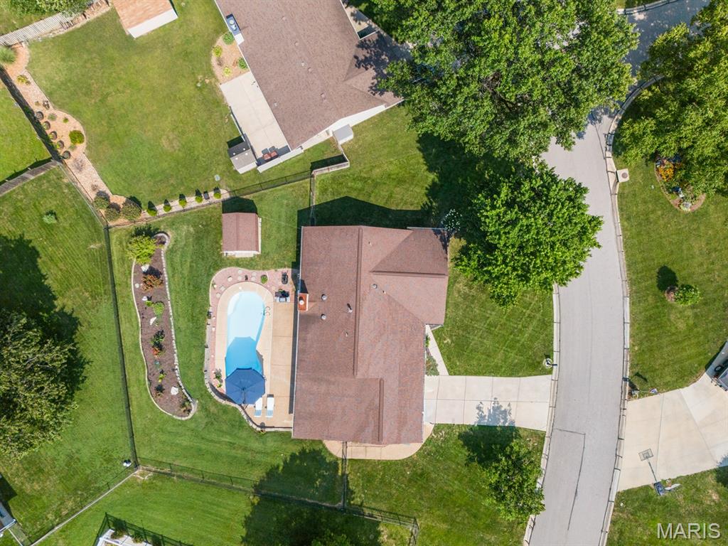 2316 Maple Tree Street