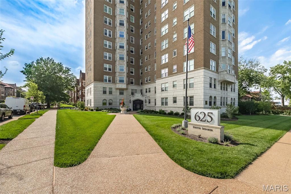 625 S Skinker Boulevard Unit: 401