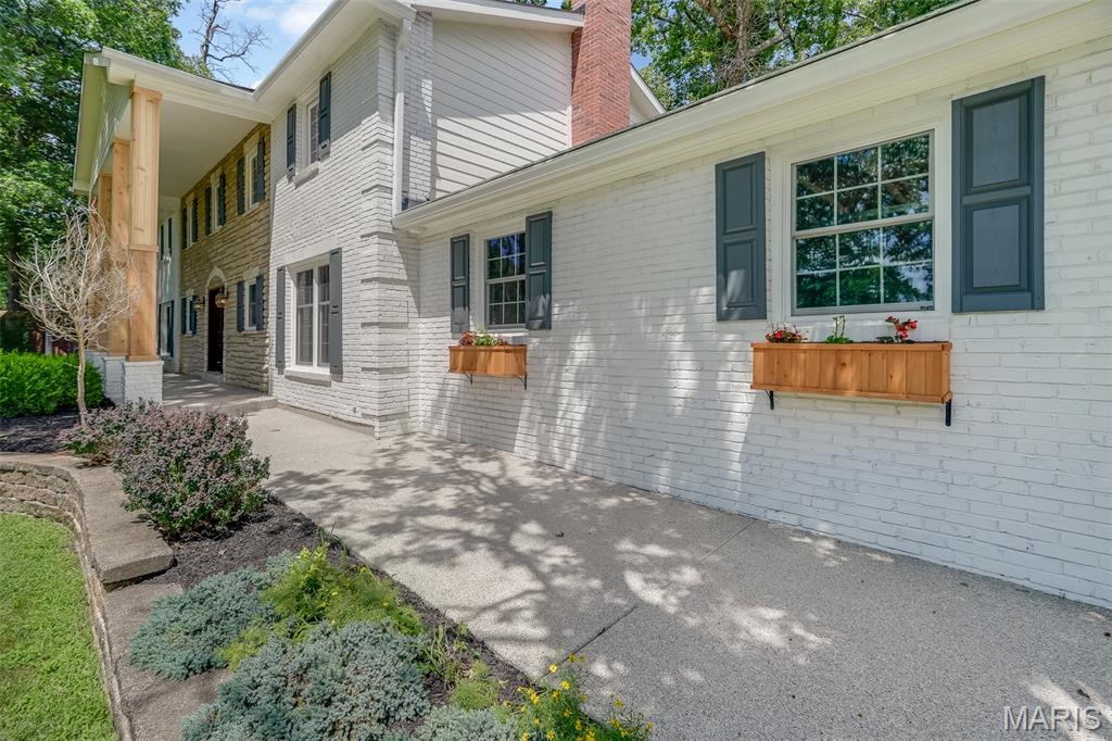 1424 Forest Avenue