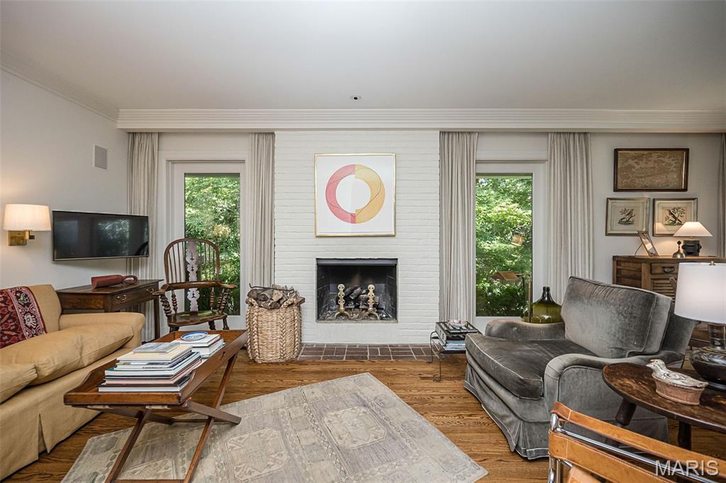 33 Narragansett Drive