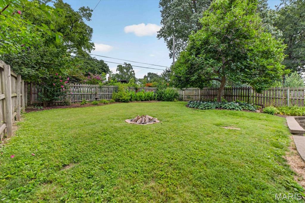 7829 Kenridge Lane